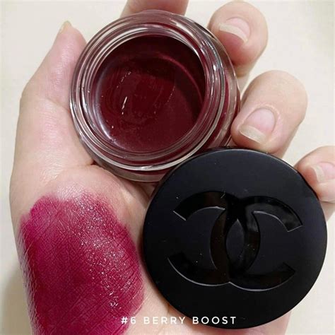 chanel lip and cheek balm berry boost|no 1 de Chanel lip balm.